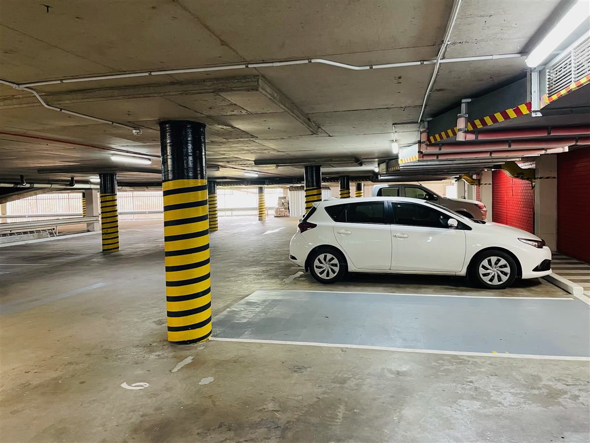 Casual Parking (outdoor)